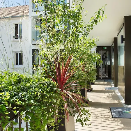 Jardins De Mademoiselle & Hotel 4*
