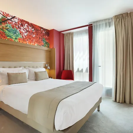 Hotel Jardins De Mademoiselle & 4*