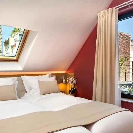 Jardins De Mademoiselle & Hotel