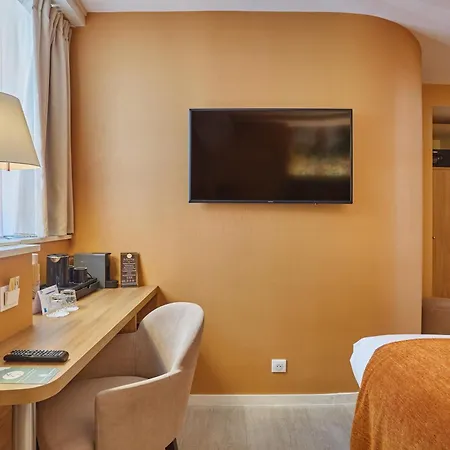 Hotel Jardins De Mademoiselle & 4*