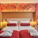 Hotell Jardins De Mademoiselle &