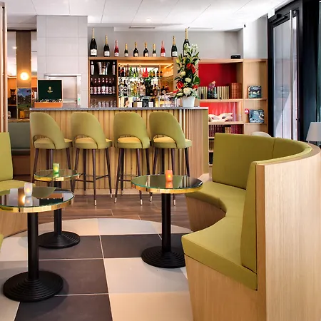 Hotel Jardins De Mademoiselle & 4*