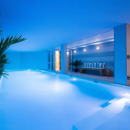 وسبا جاردينز دو مادبمويزل 4*