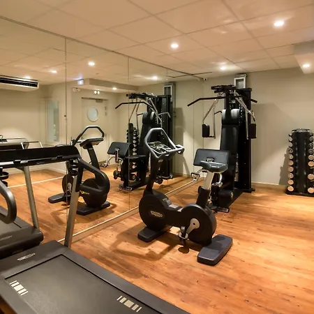 وسبا جاردينز دو مادبمويزل فندق باريس