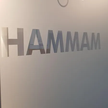 호텔 자뎅 드 마드모와젤 호텔&스파 파리