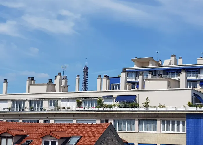 Hotel Jardins De Mademoiselle & 4*