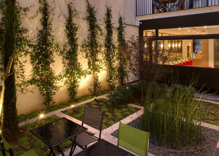 Jardins De Mademoiselle & Otel